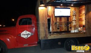 1947 1-ton Truck Mobile Bar Coffee & Beverage Truck Concession Window Tennessee Gas Engine for Sale