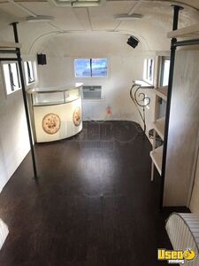 1947 Mobile Boutique Electrical Outlets Texas for Sale