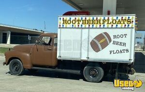 Vintage Drivable  - 1949 18' Chevrolet Rootbeer Floats Truck Old Fashioned Soda Beverage Truck for Sale in Texas!