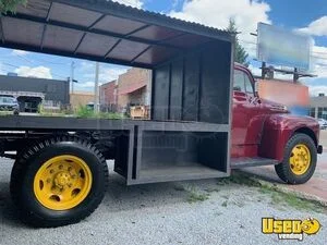 1952 F7 Big Job Pizza Food Truck Generator Indiana for Sale