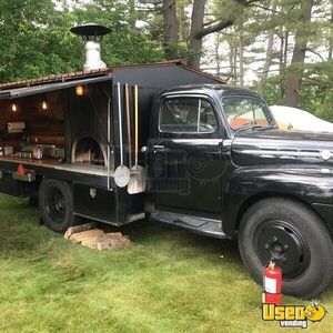 1952 Ford F4 Wood-fired Pizza Food Truck Pizza Food Truck Vermont Gas Engine for Sale