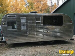 1955 Vintage Food Concession Trailer Concession Trailer Deep Freezer Michigan for Sale