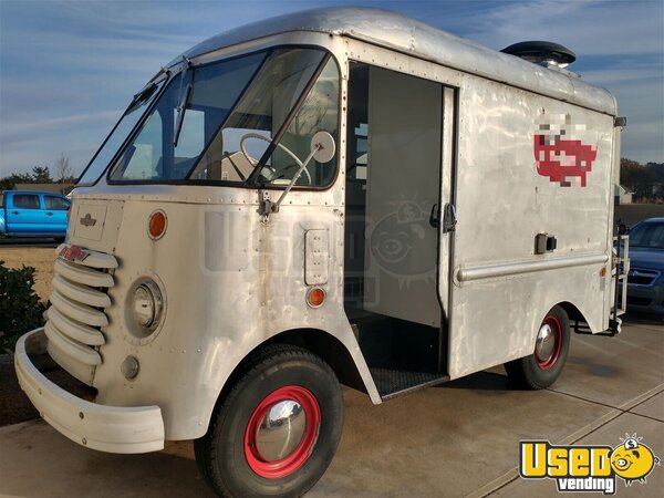 1958 Grumman Olson Kurbside Vintage Food Truck All-purpose Food Truck Concession Window Georgia Gas Engine for Sale