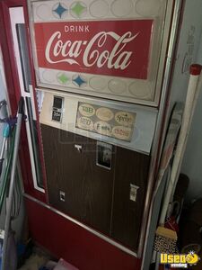 1959 Cav873 Other Soda Vending Machine Oregon for Sale