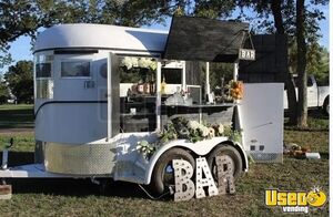 1960 Mobile Bar Trailer Beverage - Coffee Trailer Air Conditioning Texas for Sale