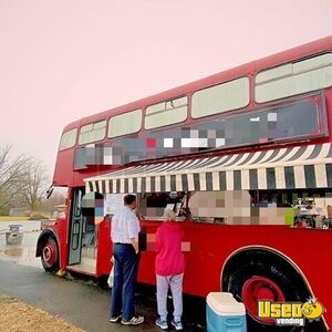 1962 Titan Pd3 Food Truck Bus All-purpose Food Truck Reach-in Upright Cooler Virginia Diesel Engine for Sale