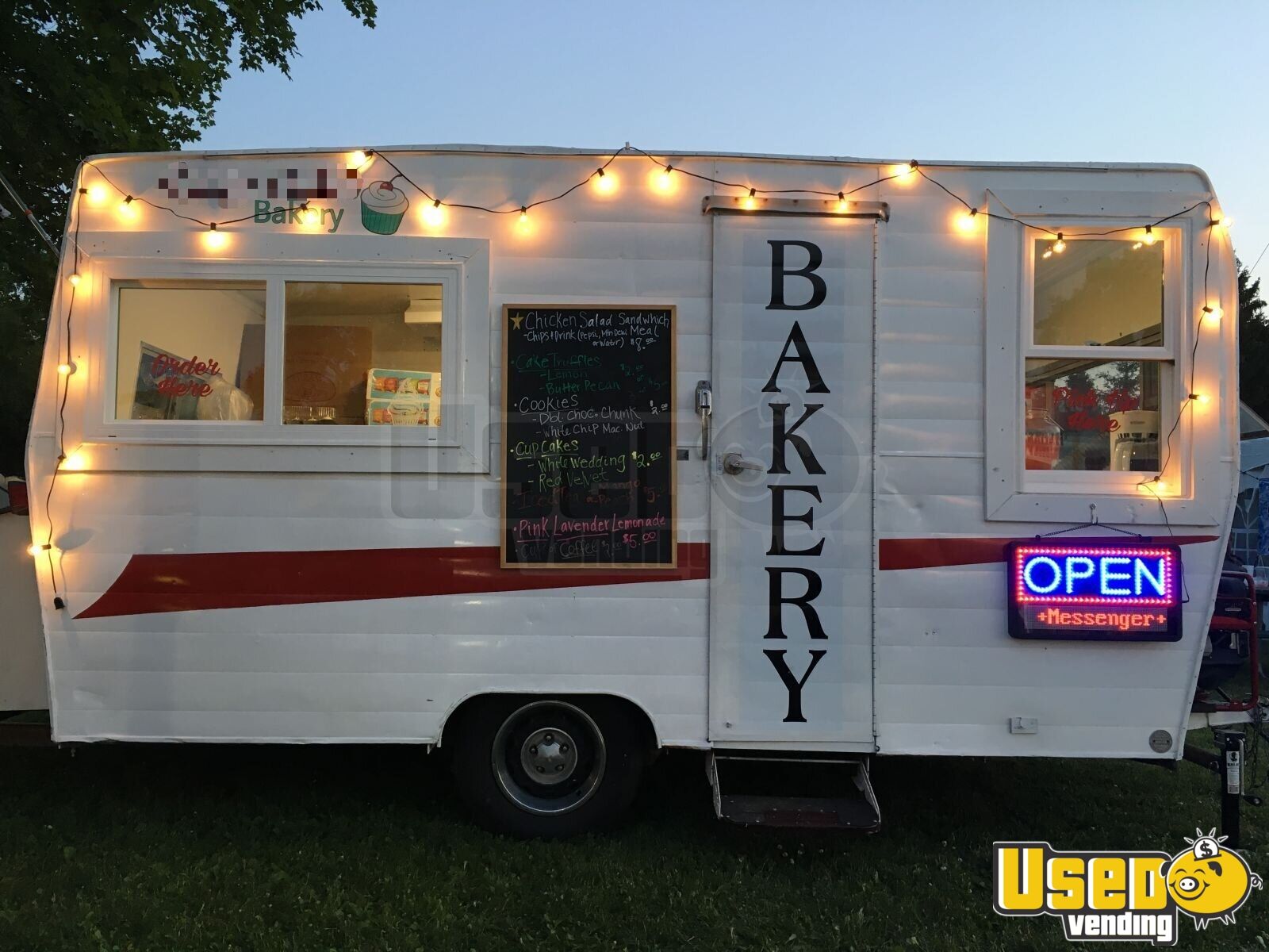 Vintage 7' x 13' Shasta Bakery Deli Food Concession Trailer Bakery