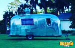 1965 Globetrotter Kitchen Food Trailer Concession Window Georgia for Sale