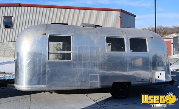 1965 Safari Concession Trailer Nebraska for Sale