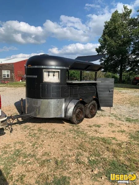 1968 2 Horse Trailer Beverage - Coffee Trailer Texas for Sale