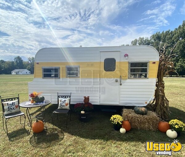 1968 Food Concession Trailer Concession Trailer Illinois for Sale