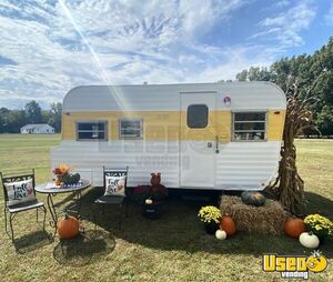 1968 Food Concession Trailer Concession Trailer Illinois for Sale