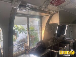 1968 Food Concession Trailer Kitchen Food Trailer Gray Water Tank Texas for Sale