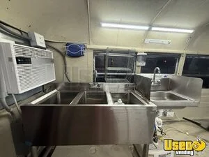 1968 School Bus All-purpose Food Truck Hand-washing Sink Texas for Sale