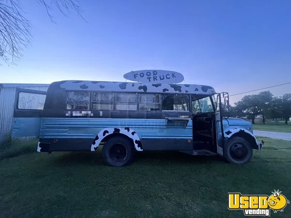 1968 School Bus All-purpose Food Truck Texas for Sale