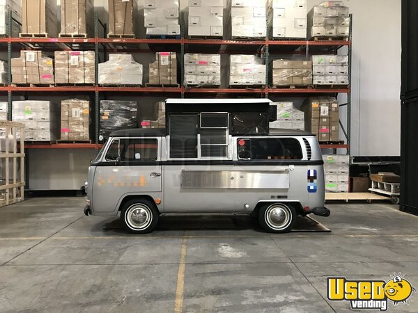 1968 Transporter Food Truck All-purpose Food Truck Nevada Gas Engine for Sale