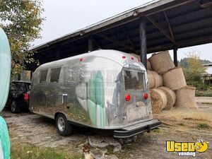 1969 Airstream Electrical Outlets Washington for Sale