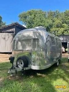 1969 Caravel Airstream Spare Tire Louisiana for Sale