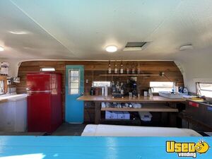 1969 Commanche Beverage - Coffee Trailer Refrigerator Michigan for Sale