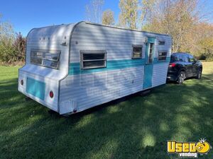 1969 Commanche Beverage - Coffee Trailer Spare Tire Michigan for Sale