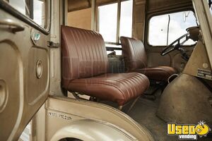 1969 Hy Heuliez Van Coffee & Beverage Truck Coffee Machine Washington Gas Engine for Sale