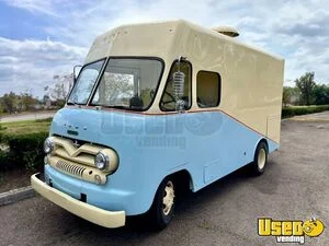 1969 P-400 Vanette All-purpose Food Truck Cabinets California Gas Engine for Sale