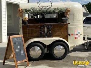 1969 Vintage Horse Trailer Mobile Bar Conversion Beverage - Coffee Trailer Concession Window Georgia for Sale