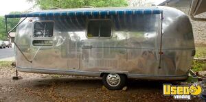 1970 Airstream, Safari Kitchen Food Trailer Texas for Sale