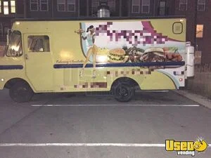 1970 Grumman Kitchen Food Truck All-purpose Food Truck Concession Window Indiana Gas Engine for Sale
