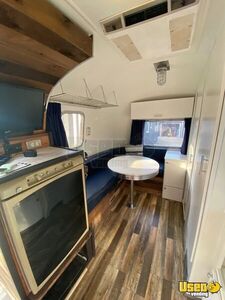 1970 Special Land Yacht Airstream Restroom California for Sale
