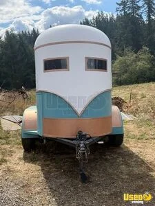 1970 Vintage Horse Trailer Drink Trailer Beverage - Coffee Trailer Ice Bin Washington for Sale