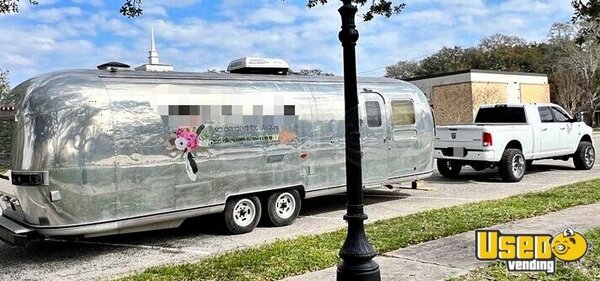 1971 Mobile Boutique And Salon Trailer Mobile Boutique Texas for Sale