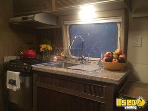 1971 Tiny Home Trailer Airstream Bathroom Texas for Sale