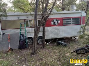 1971 Travel Trailer Kitchen Food Trailer Air Conditioning Texas for Sale
