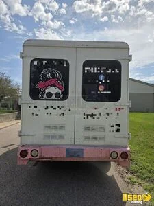 1972 Grumman Olson Kurbmaster Ice Cream Truck 9 Wisconsin Gas Engine for Sale
