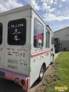 1972 Grumman Olson Kurbmaster Ice Cream Truck Additional 1 Wisconsin Gas Engine for Sale