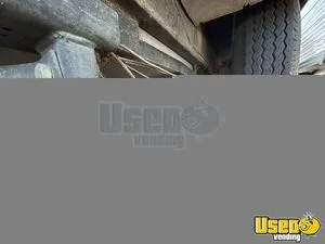 1972 Overland Mobile Hair & Nail Salon Truck 22 Texas for Sale
