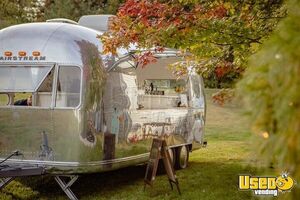 1972 Safari 23' Beverage - Coffee Trailer Pennsylvania for Sale