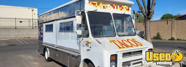 1973 C30 Step Van Kitchen Food Truck All-purpose Food Truck California Gas Engine for Sale