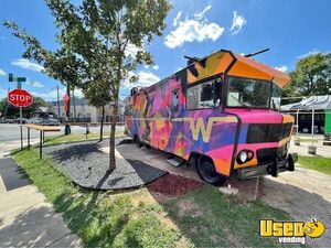 1973 Mobile Kitchen Unit All-purpose Food Truck Concession Window Texas for Sale