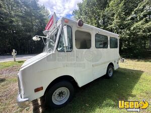 1973 P20 Ice Cream Truck Concession Window Maine Gas Engine for Sale