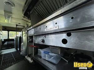 1973 P30 Step Van All-purpose Food Truck Backup Camera New York Gas Engine for Sale