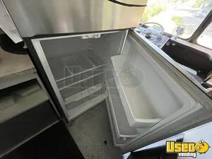 1973 P30 Step Van All-purpose Food Truck Exhaust Fan New York Gas Engine for Sale