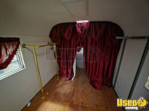 1973 Regal Emperor Mobile Boutique 28 Oregon for Sale