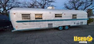 1973 Regal Emperor Mobile Boutique Air Conditioning Oregon for Sale
