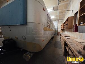 1973 Regal Emperor Mobile Boutique Interior Lighting Oregon for Sale