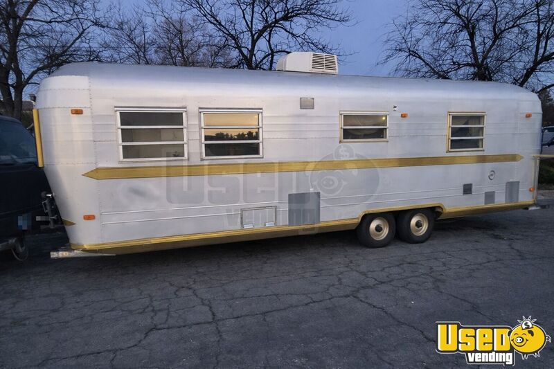 1973 Regal Emperor Mobile Boutique Oregon for Sale