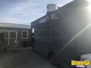 1973 Step Van Kitchen Food Truck All-purpose Food Truck Shore Power Cord Indiana Gas Engine for Sale