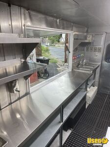 1974 P20 Step Van Kitchen Food Truck All-purpose Food Truck Interior Lighting Pennsylvania Gas Engine for Sale