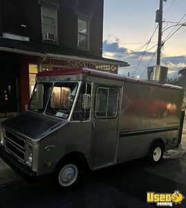 1974 P20 Step Van Kitchen Food Truck All-purpose Food Truck Propane Tank Pennsylvania Gas Engine for Sale
